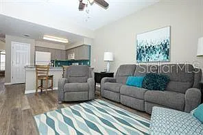 3 bed, 2.5 bath, 1230 sqft, $1,800 — Photo 4