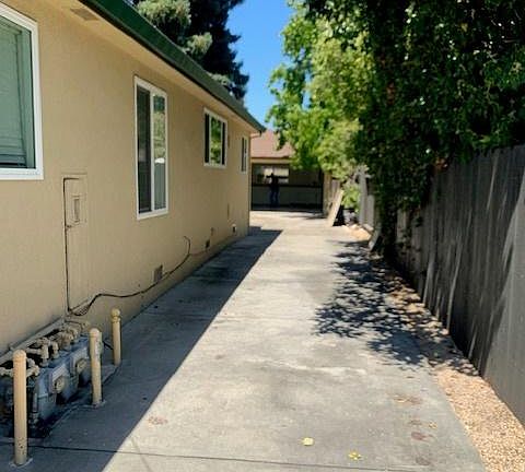 driveway to garage