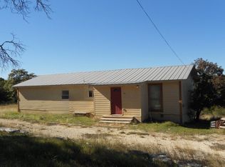 325 Harville Rd, Kerrville, TX 78028
