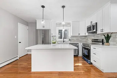 29 Cambridge Avenue, #2