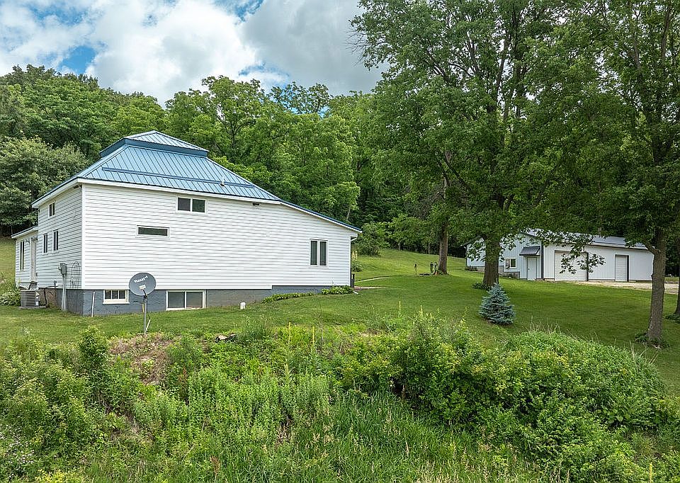 1st image of 5041 Valley Farm Rd