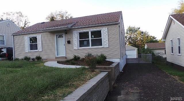 1st image of 9713 Echo Ln