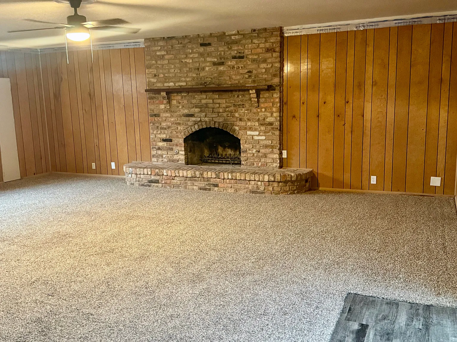4 bed, 2.0 bath, 1648 sqft, $1,700 — Photo 4