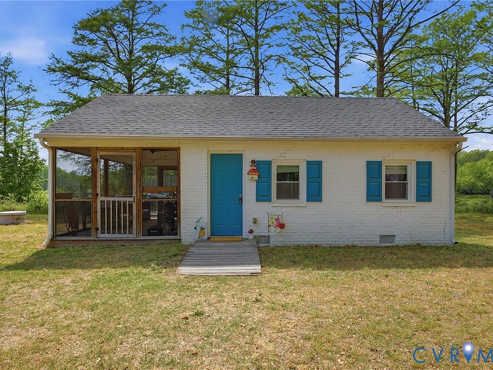 1st image of 8400 Hicks Island Rd