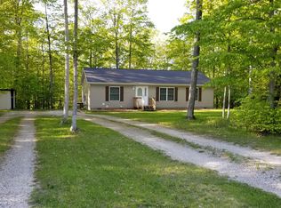 8620 E Us Highway 23, Cheboygan, MI 49721