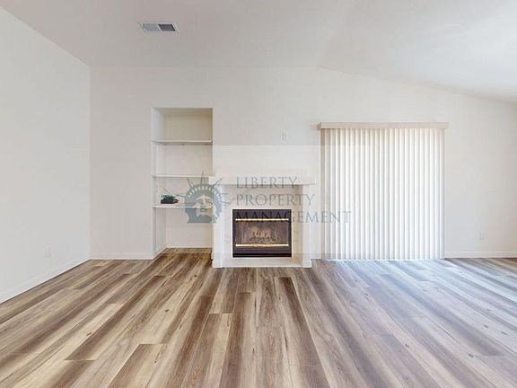 2nd image of 2109 Park East Dr