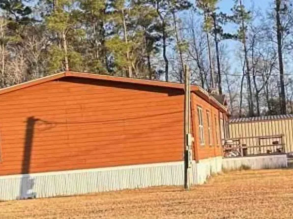 4670 Colony Dr, Orange, TX 77632