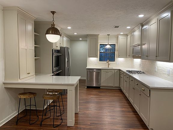 2nd image of 103 Brookwood