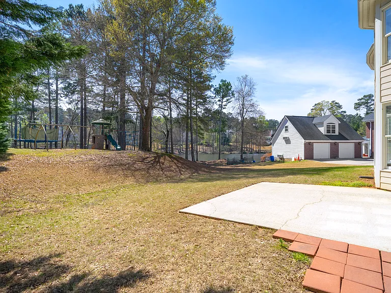 130 Candler Ct — Photo 44