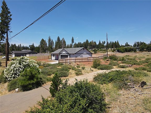 3rd image of 13924 Carver Dr Lot 214