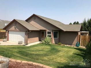 2456 SW 33rd St, Redmond, OR 97756