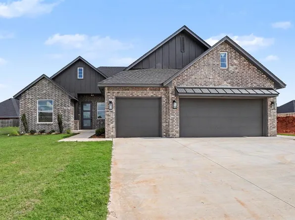 11721 NW 105th St, Yukon, OK 73099