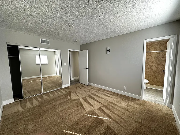 2967 Ferndale St — Photo 8