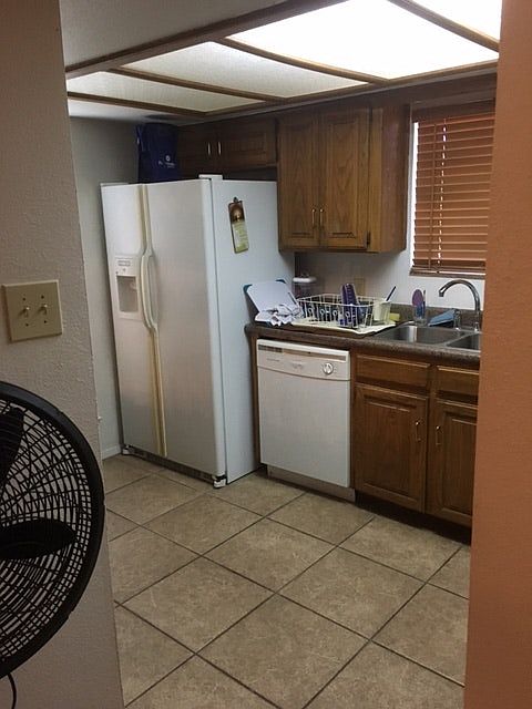 2nd image of 107 Wilshire Dr