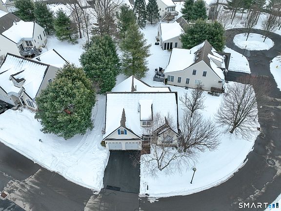 2nd image of 35 Montgomery Road #35