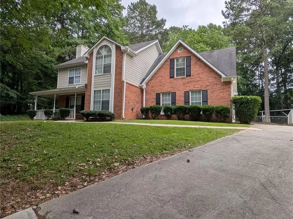 3004 Dogwood Ln, Loganville, GA 30052