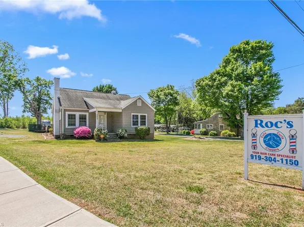1203 S 5th St, Mebane, NC 27302