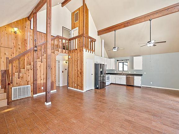5th image of 940 Pine Hill Rd