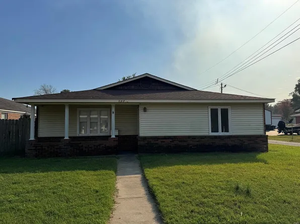 107 E 9th St, Portageville, MO 63873