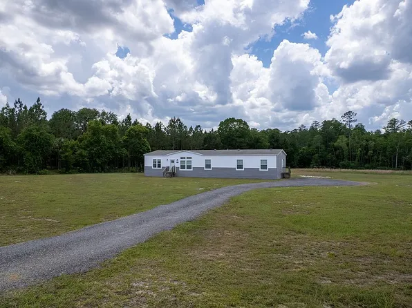 2362 NE County Road 1469, Hawthorne, FL 32640