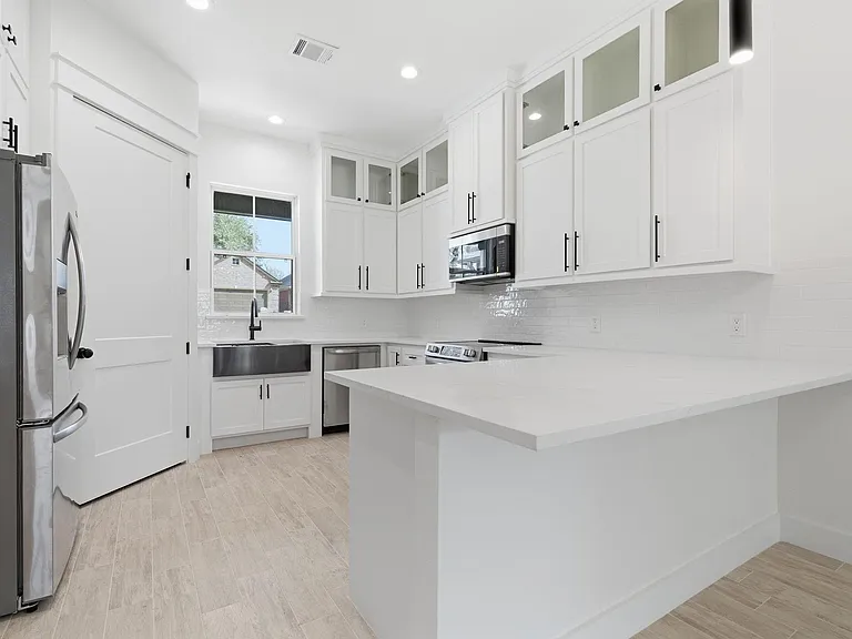 3515 Country Club Blvd — Photo 11