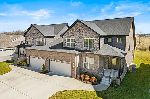 1069 Veridian Dr Photo 1
