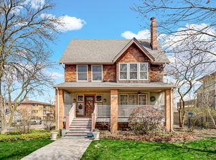 10001 S Longwood Dr, Chicago, IL