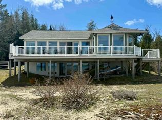 25881 Carlisle Rd W, Beaver Island, MI 49782