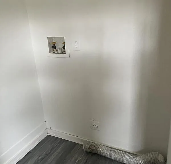 617 E Broadway Blvd — Photo 6