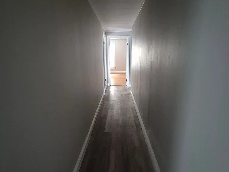 16 Asbury St — Photo 9