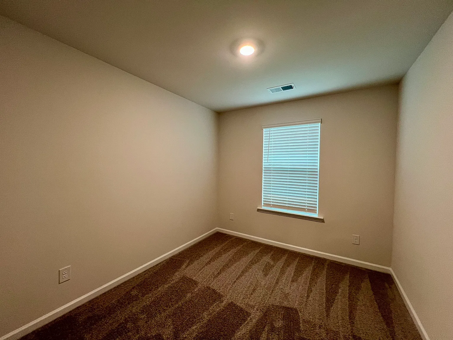 Faron Way 6004 - 1 — Photo 3