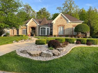 513 Forest Crest Ct, Lake Saint Louis, MO 63367