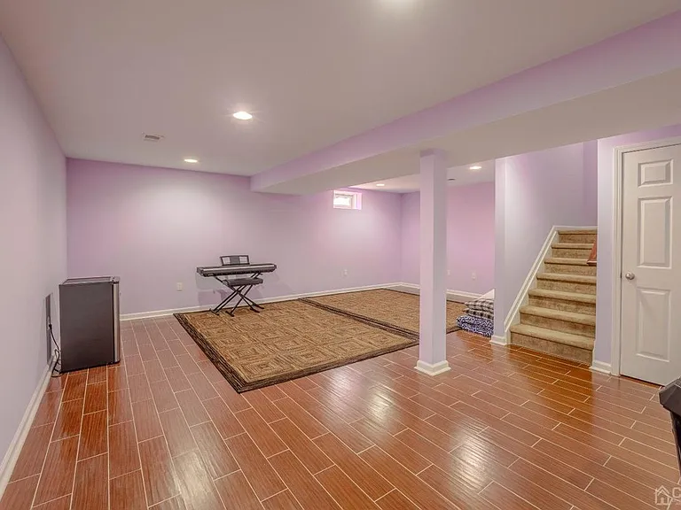 2474 N Canterbury Ln — Photo 39