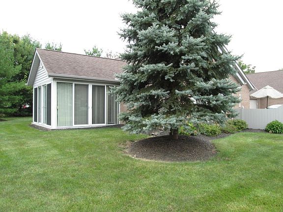 2nd image of 2455 Meadow Glade Dr
