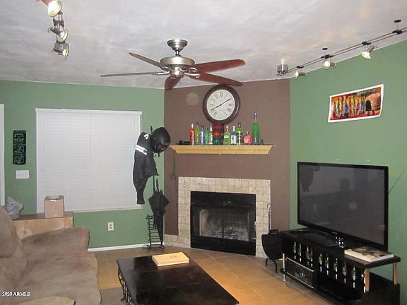 4th image of 1029 W 5th St Unit 102