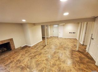 275 Half Mile Rd, Central Islip, NY 11722