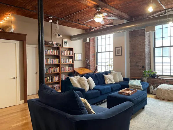 181 Market St APT 5, Lowell, MA 01852