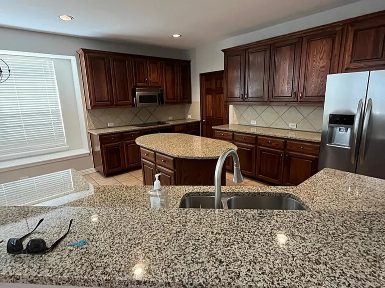 1224 Tioga Dr — Photo 4