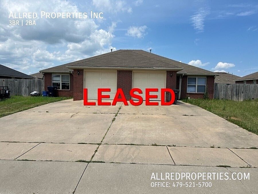 1st image of 407 E Asher Ct