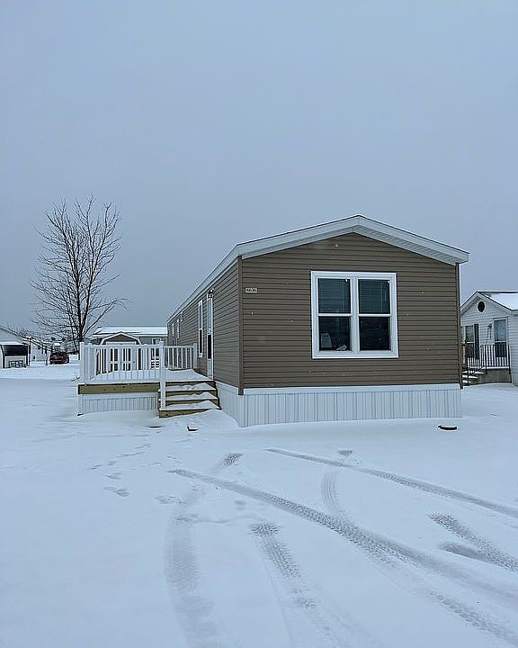 1st image of 8636 Harrow Ln