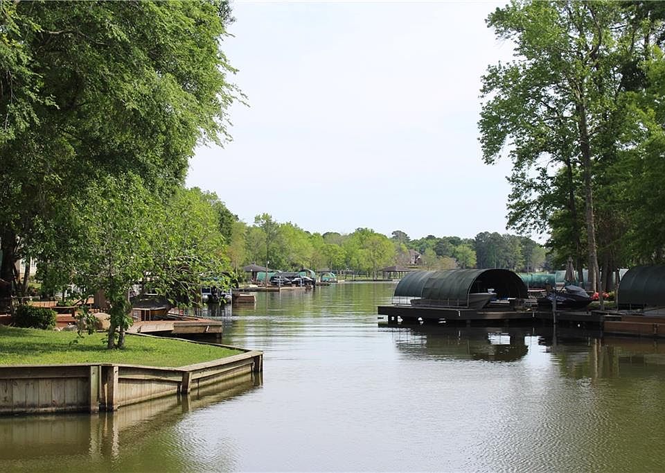 1st image of 6763 Kingston Cove Ln