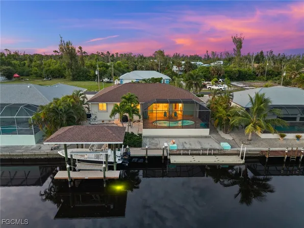 3527 Manatee Dr, Saint James City, FL 33956