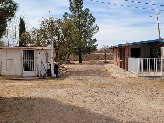 2nd image of 208 Tornillo Flats Dr