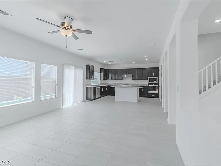 5732 Yellow House St — Photo 5