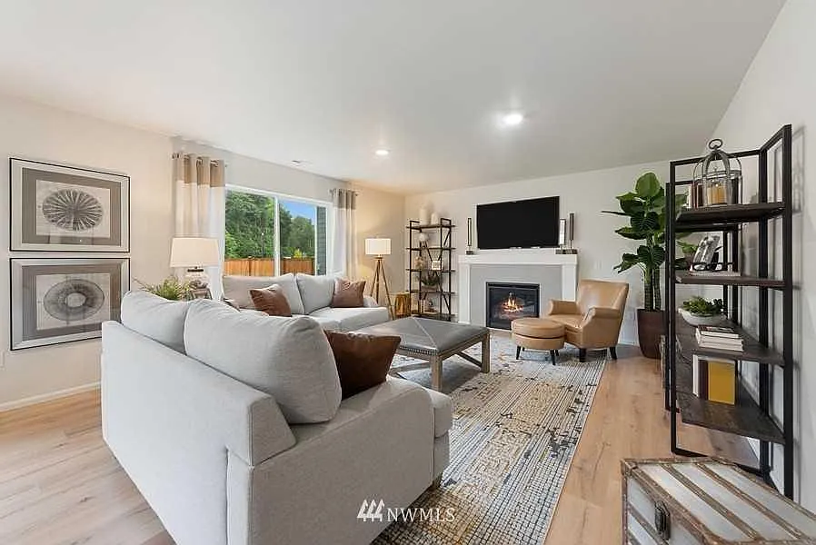 1022 91st Ave SE — Photo 4