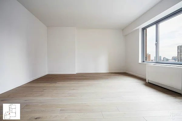Rented by Hecht Group | media 30
