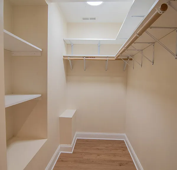 1546 N Mohawk St #1 — Photo 13
