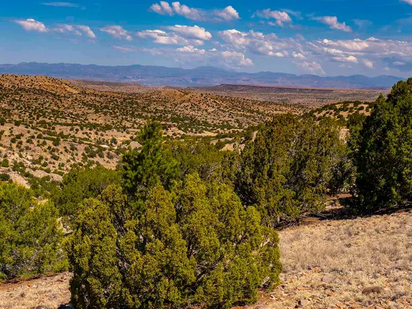 134 Goldmine Rd, Cerrillos, NM 87010