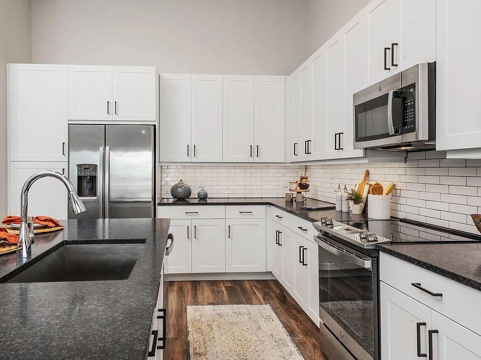1st image of 806 E Ashby Pl #526
