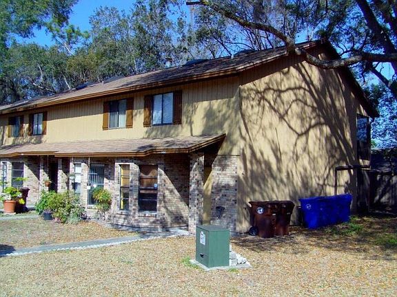 2nd image of 1866 Foxhall Cir